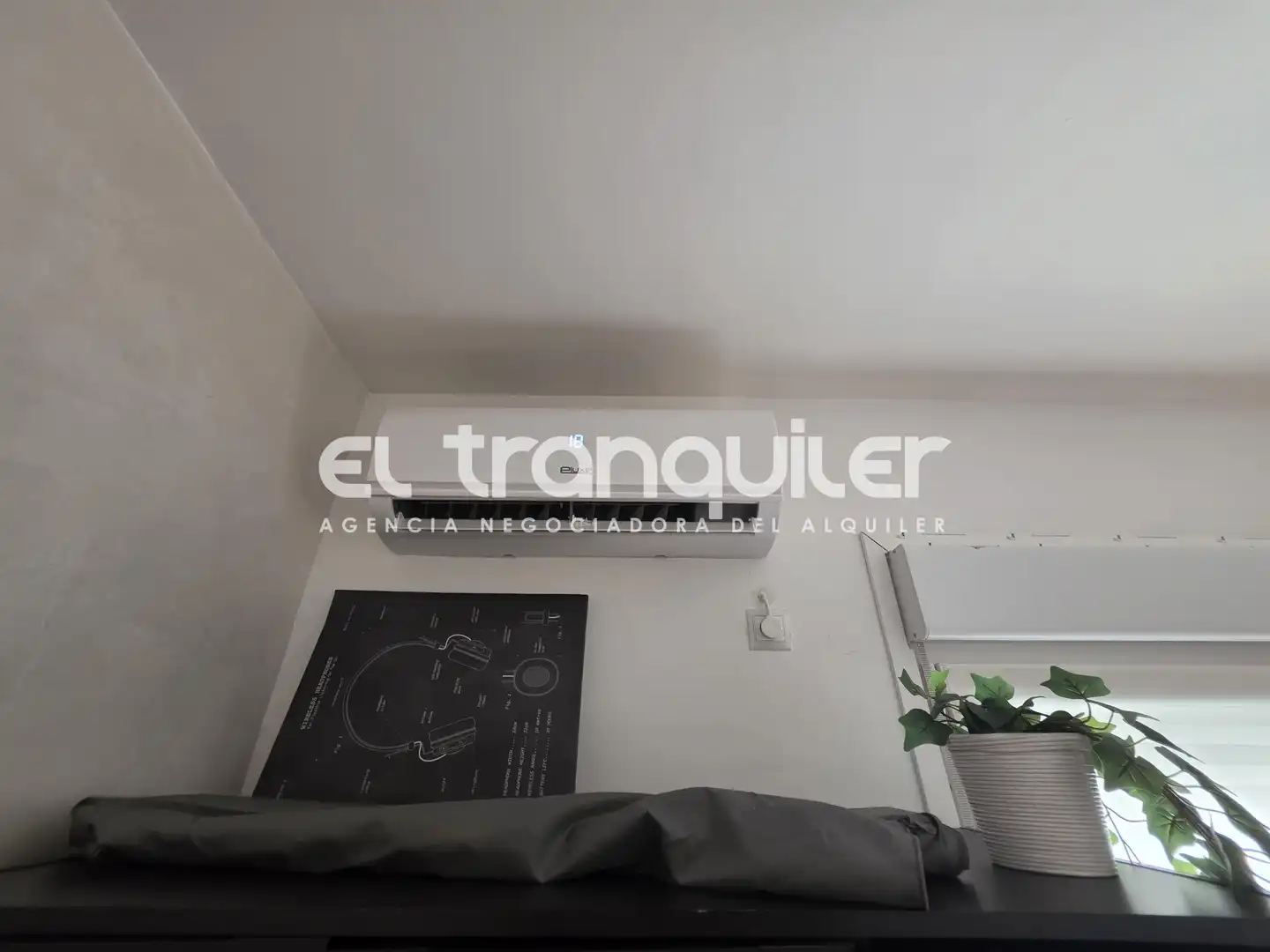 Schlafzimmer von Wohnung zur Miete in Madrid mit Klimaanlage, Möbliert und Waschmaschine