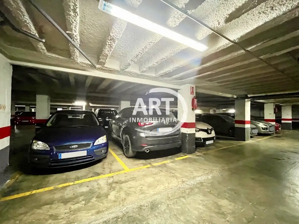 Parking de Piso en venta en Valencia con Aire acondicionado, Calefacción y Terraza