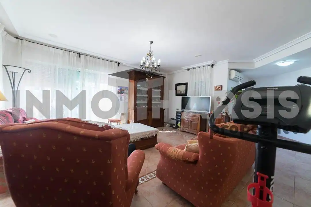 Villa mit Terrasse zum Verkauf in AVIACION (U) 1, imagen 23