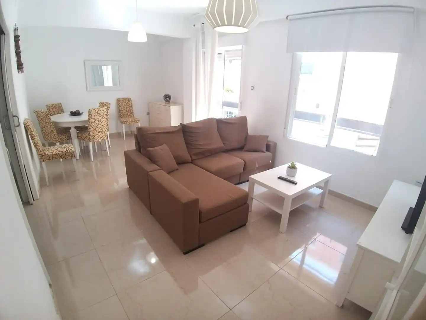 Sala de estar de Piso de alquiler en Alicante / Alacant con Aire acondicionado, Calefacción y Terraza