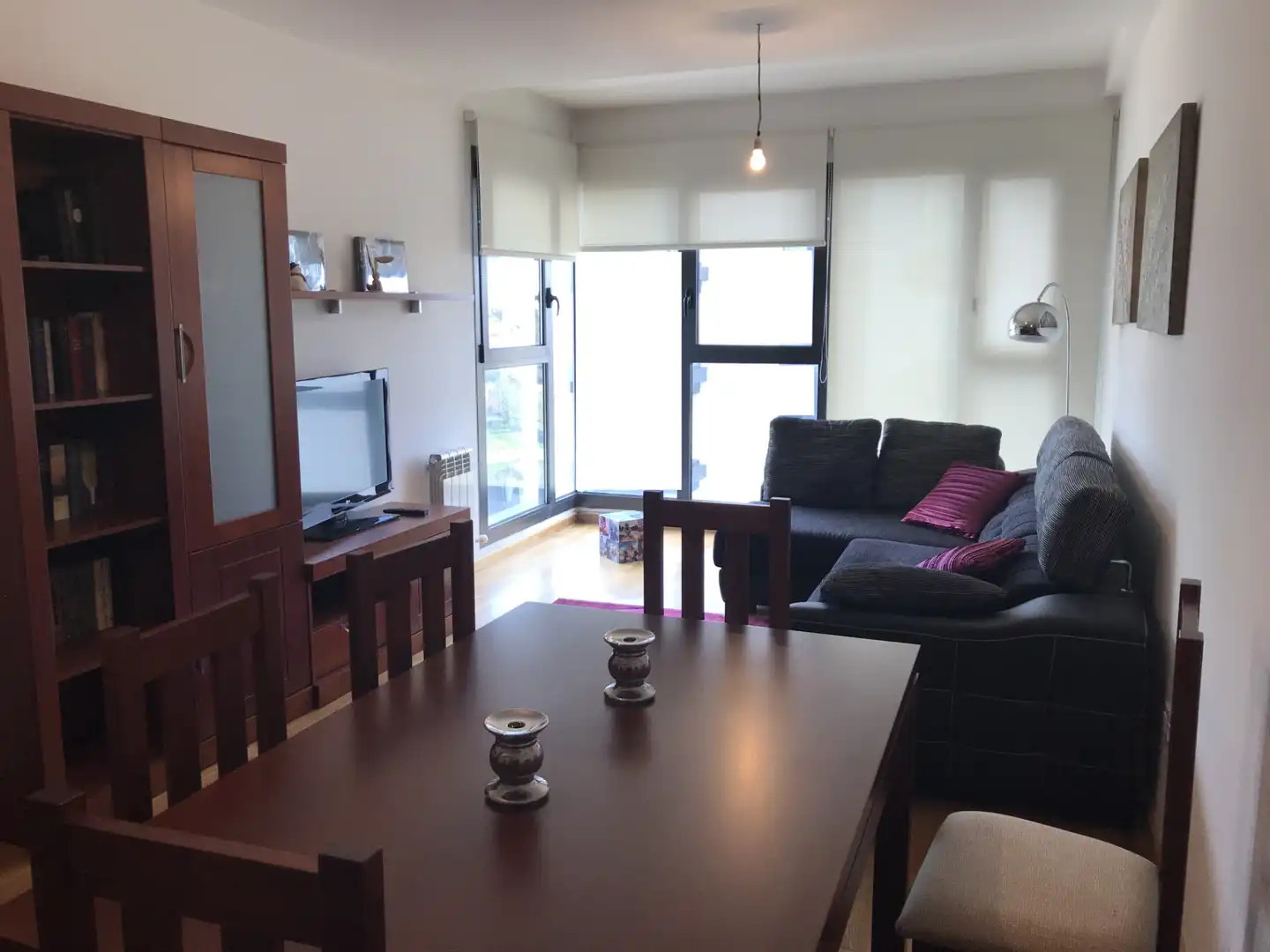 Sala de estar de Piso de alquiler en Vigo  con Calefacción, Parquet y Trastero
