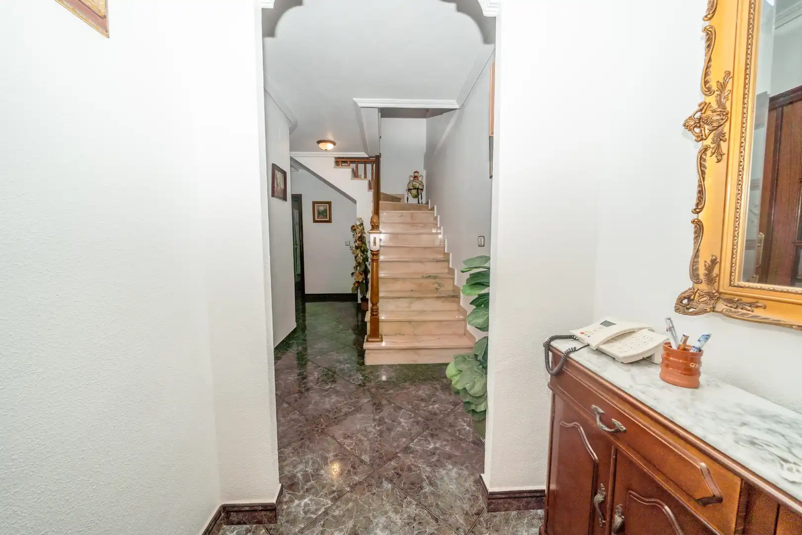 Casa adosada en venda en San Pedro del Pinatar amb Aire condicionat, Jardí privat i Terrassa