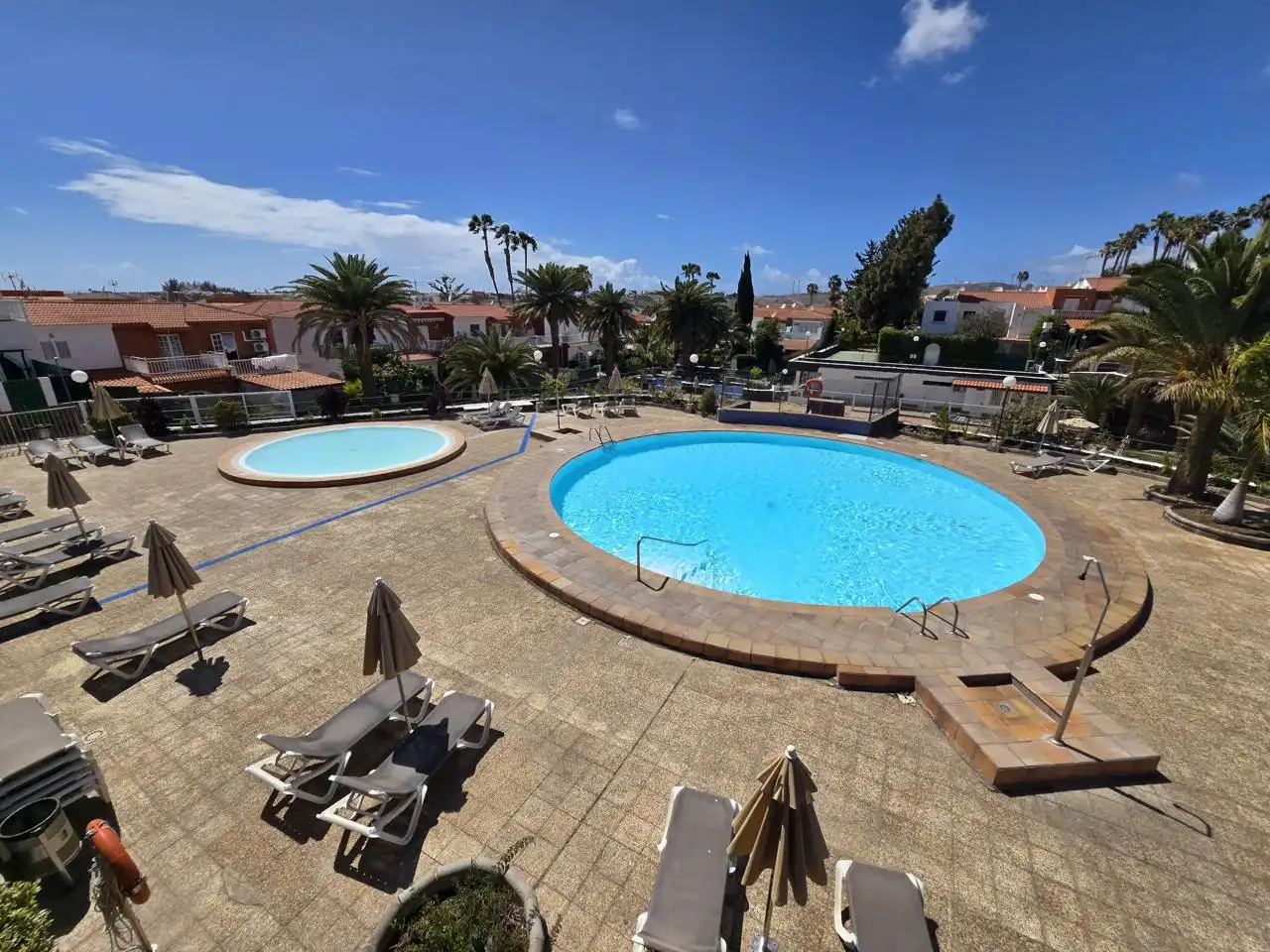 Piscina de Dúplex de alquiler en San Bartolomé de Tirajana con Terraza, Amueblado y Piscina comunitaria