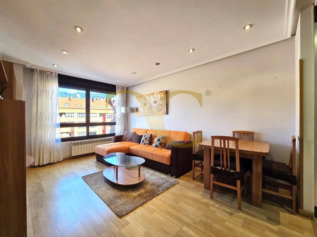 Exterior view of Apartment for sale in Oviedo   with Heating, Storage room and Furnished