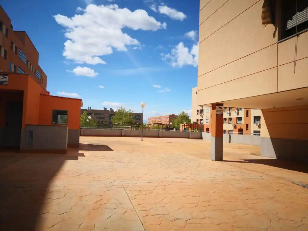 Aparcamiento en venta en C/ Los Sauces, imagen 3