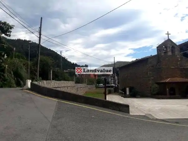 Residencial en venda en Alonsotegi
