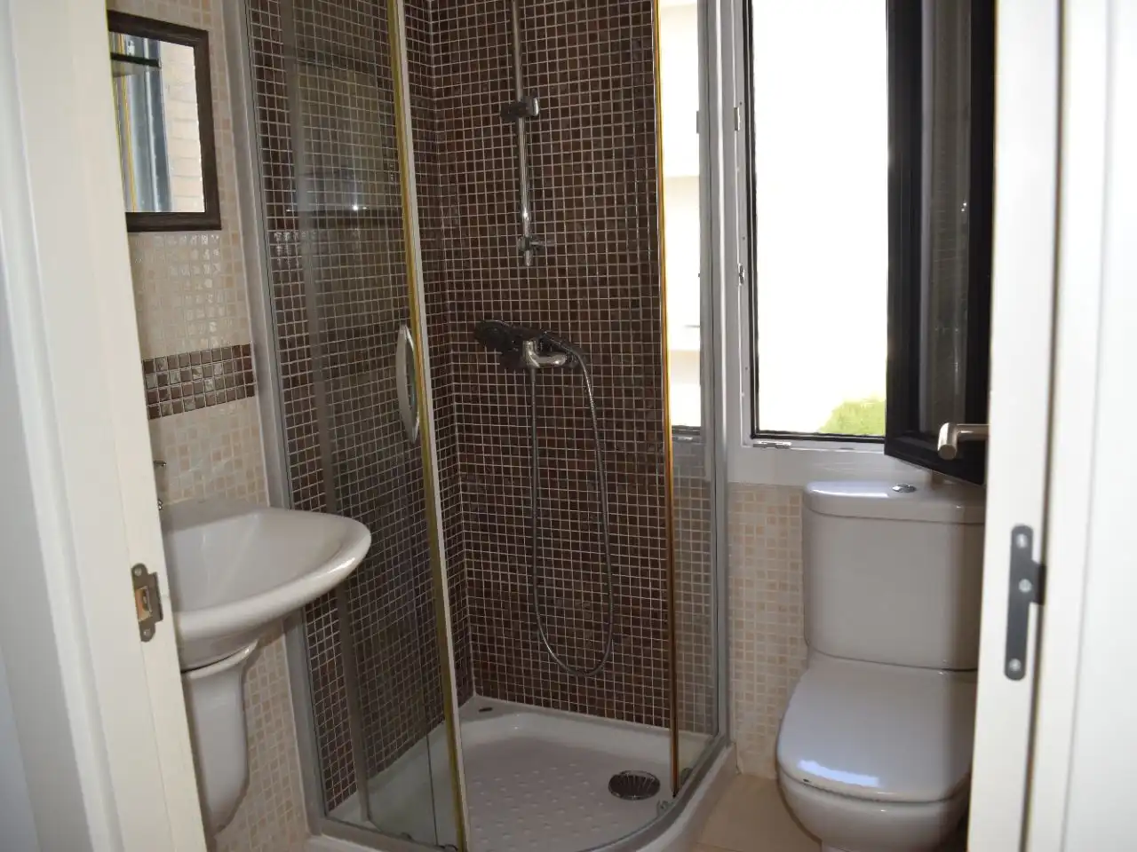 Bathroom of Houses for sale in Sant Pere de Ribes  with Air Conditioner, Terrace and Balcony