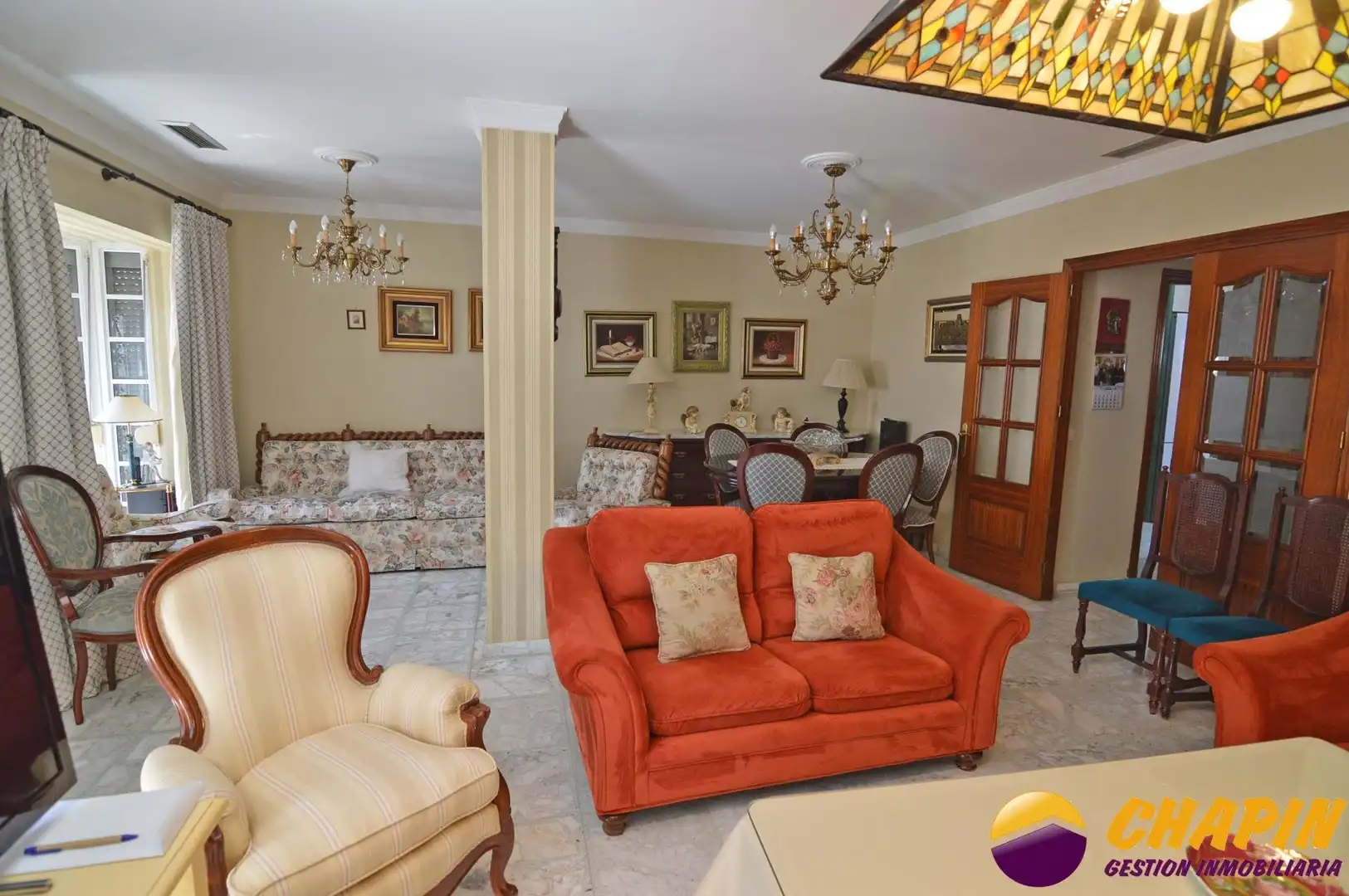 Sala d'estar de Casa o xalet en venda en Jerez de la Frontera amb Aire condicionat i Terrassa