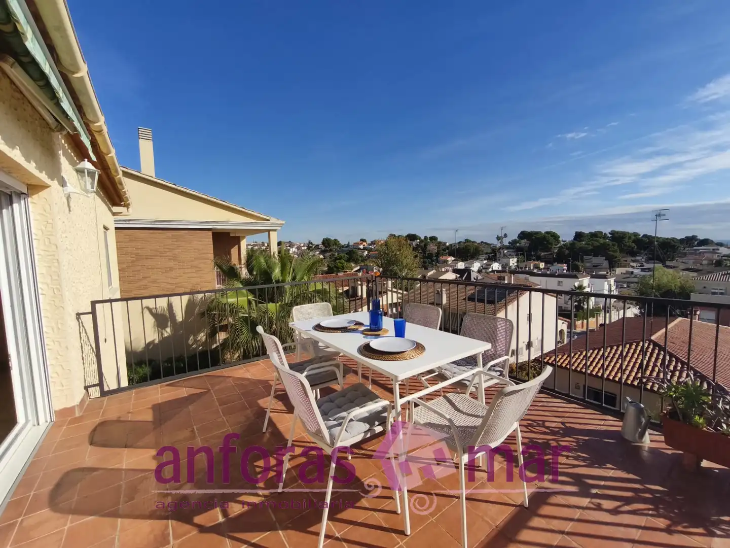 Casa con terraza en venta en Carrer Perú, imagen 2