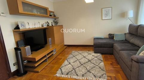 Foto 2 de Piso en venta en Etxebarri, Bizkaia