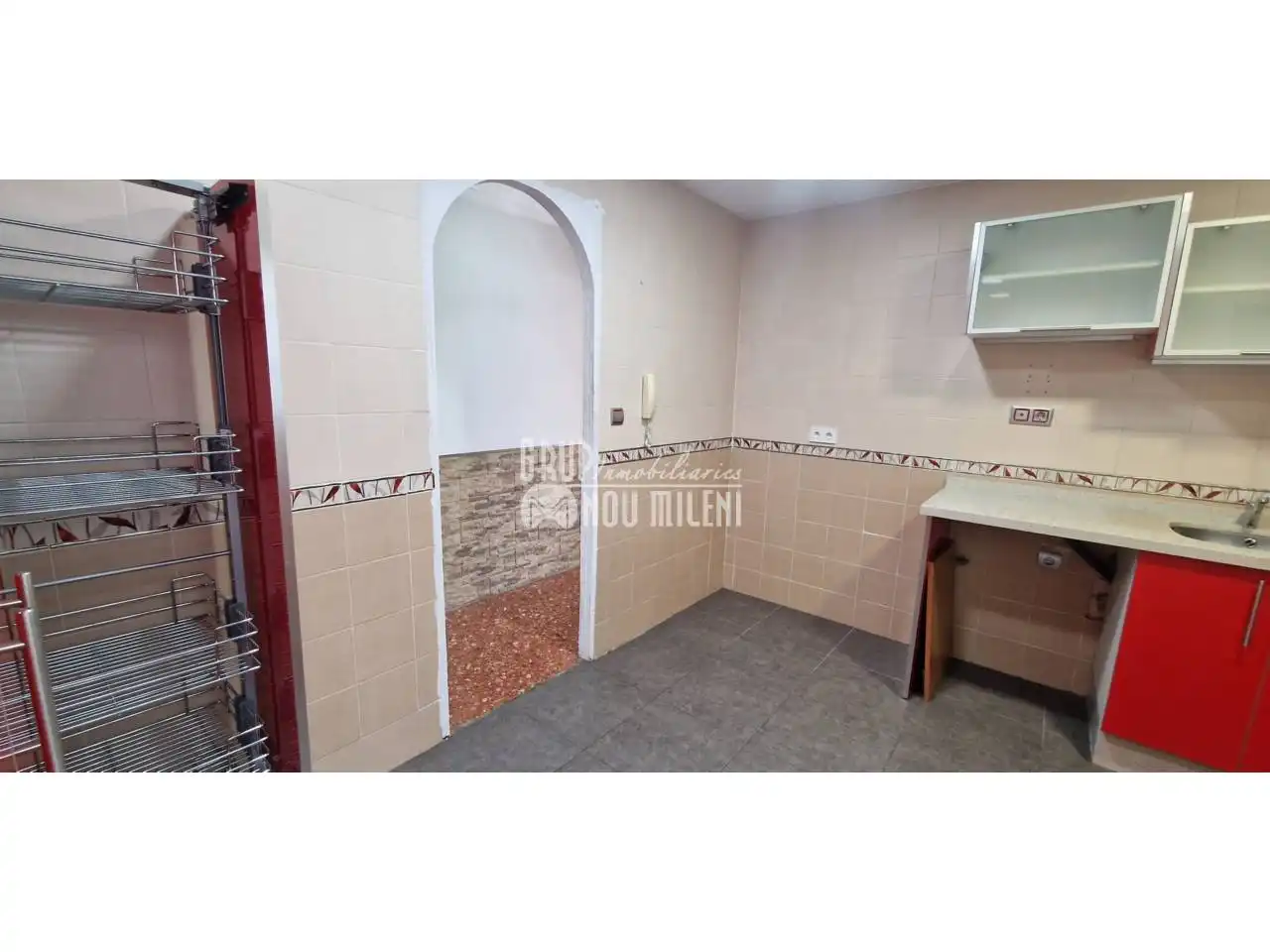 Baño de Piso de alquiler en Benifaió con Balcón