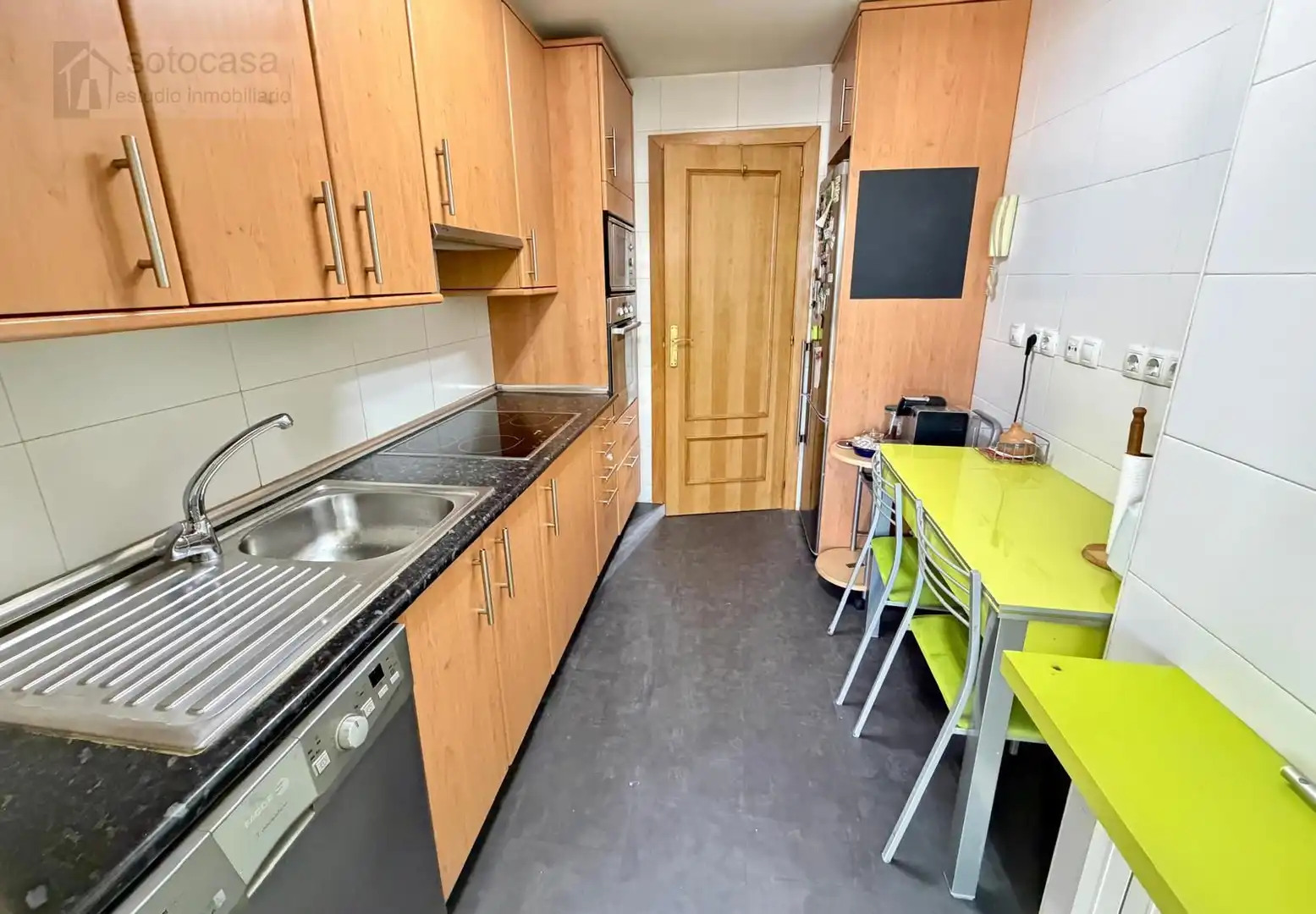 Flat with pool for sale in CERVANTES 37, imagen 4