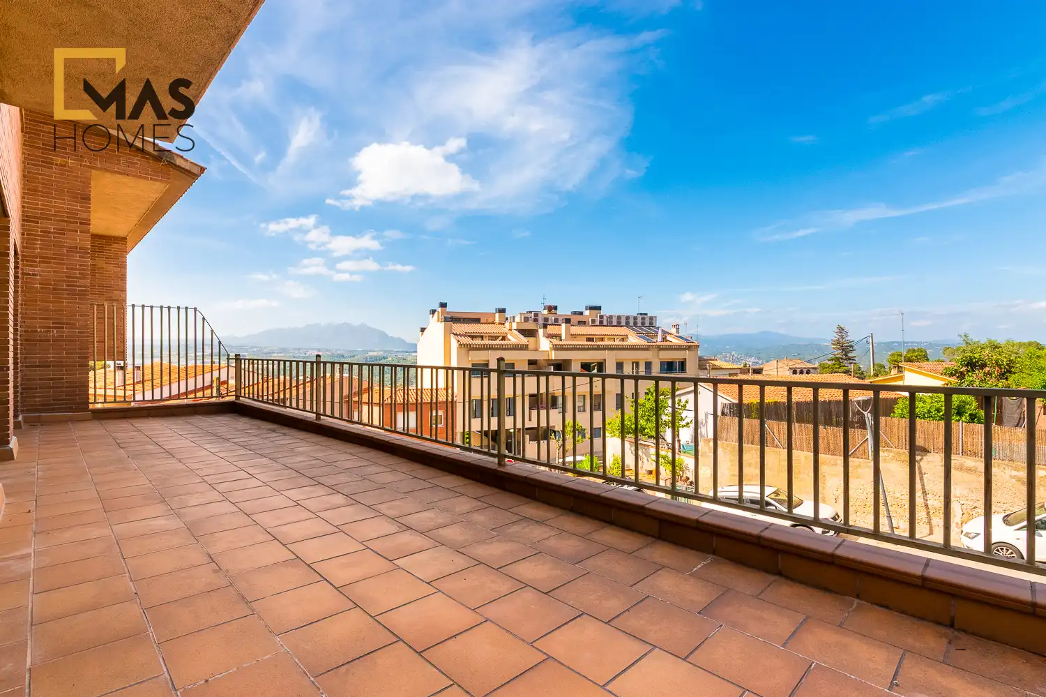 Casa adosada en venda a Ptge de Planella, Castellví de Rosanes