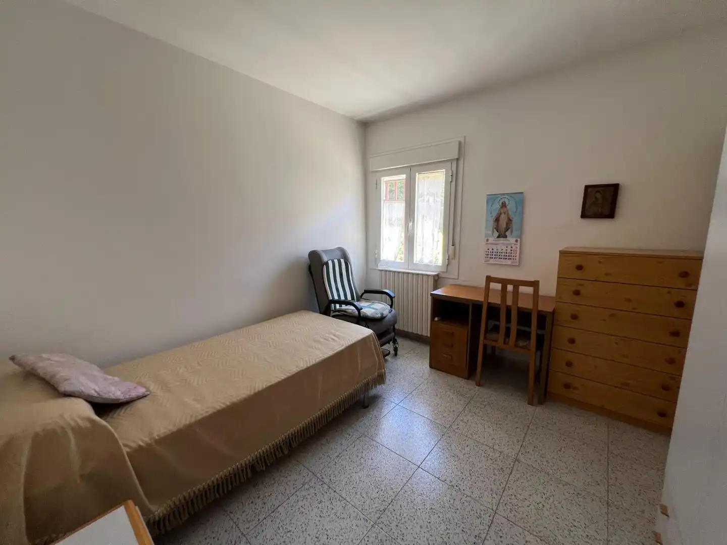 Habitación de Casa o chalet en venta en Zaragoza con Calefacción y Terraza