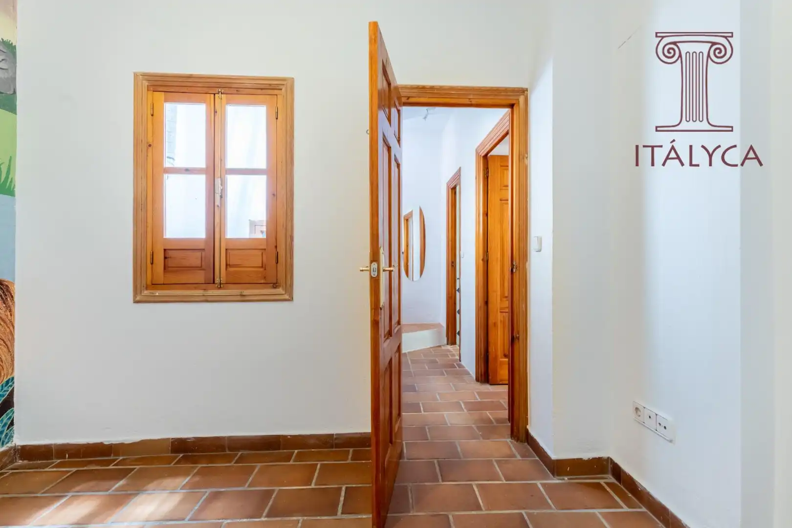Attic for sale in Sevilla  with Air Conditioner, Heating and Terrace