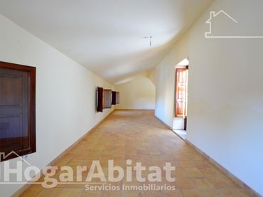 Casa con balcone in vendita a Calle Major