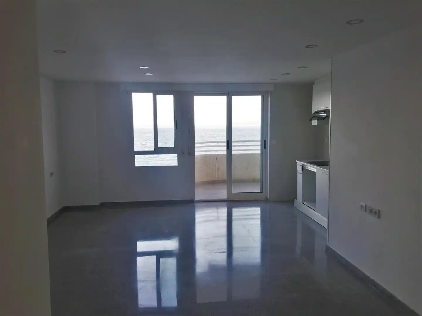 Living room of Apartments for rent in El Campello  with Private garden, Balcony and Community pool