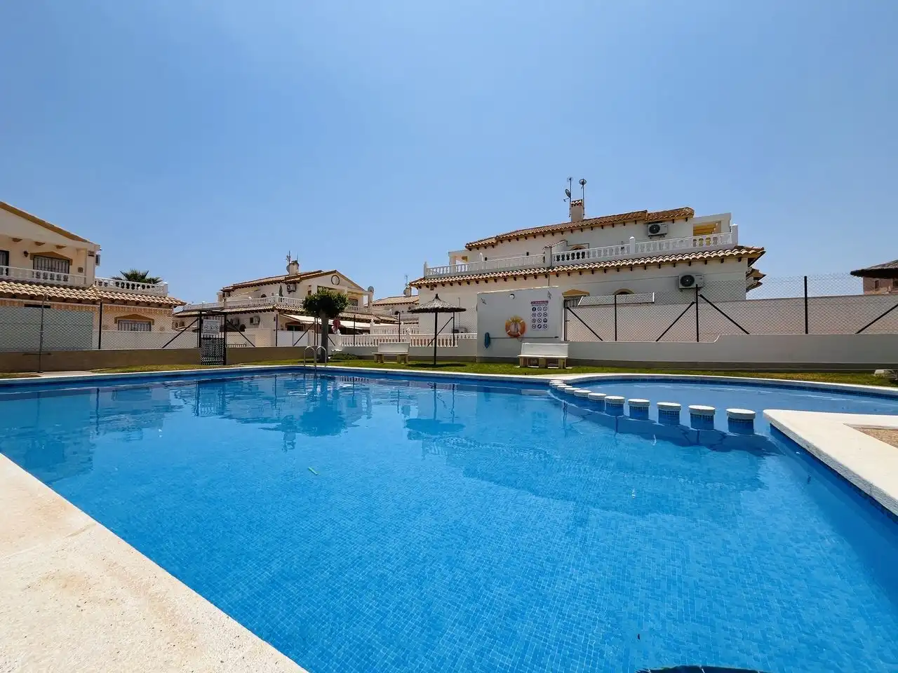 Adosado con piscina en venta en Calle Estaca, imagen 6