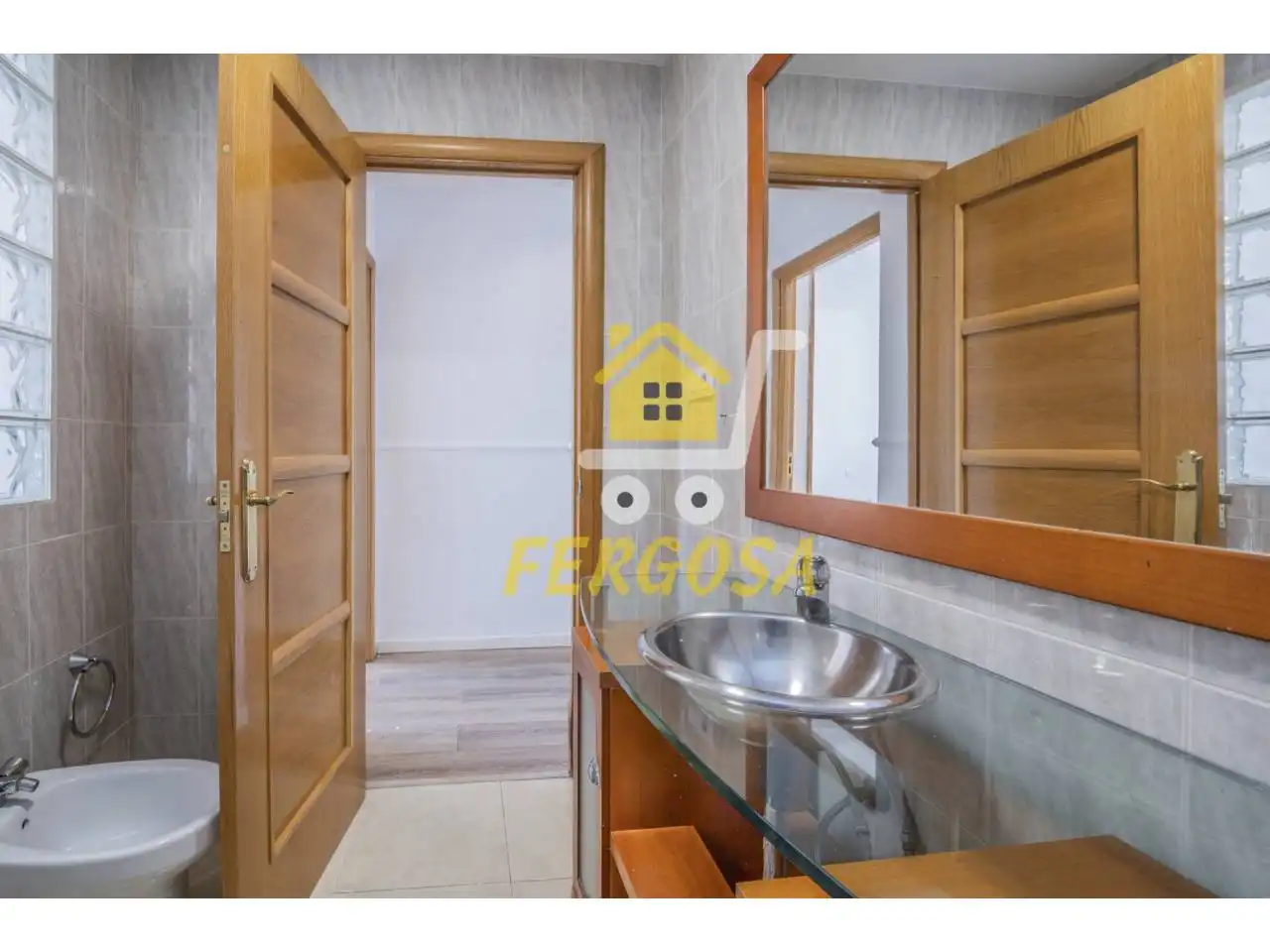 Bany de Casa adosada en venda en Las Ventas de Retamosa amb Jardí privat, Terrassa i Piscina
