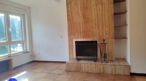 Photo 4 of Flat for rent in Oviedo - Calle Rafael Altamira, Buenavista, Oviedo