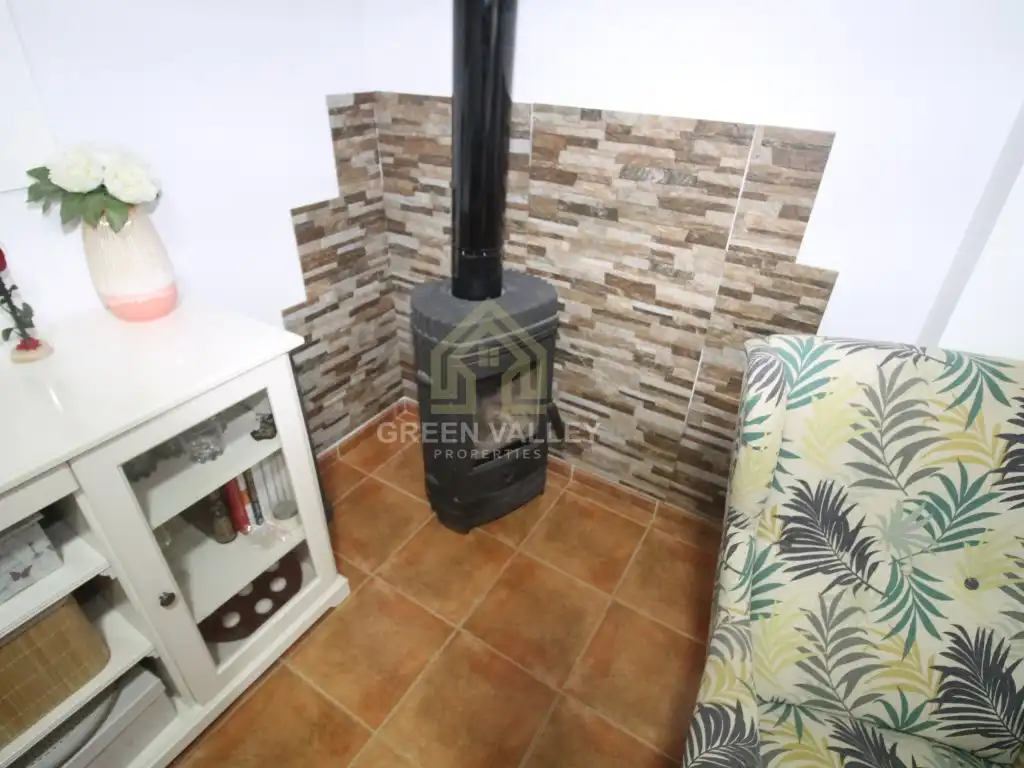 Sala d'estar de Casa adosada en venda en Algeciras
