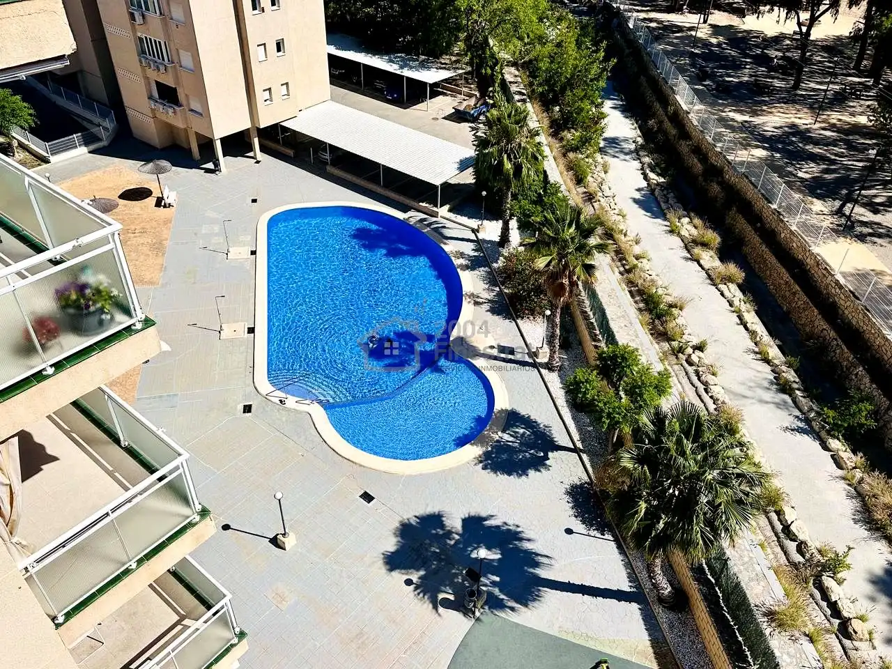 Piscina de Pis en venda en Benidorm amb Terrassa, Moblat i Piscina comunitària