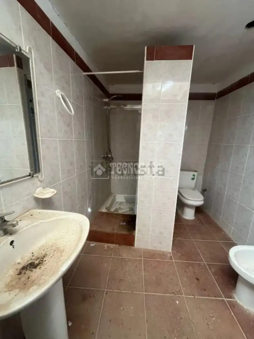 Badezimmer von Country house zum Verkauf in Murtas mit Privatgarten, Terrasse und Abstellraum