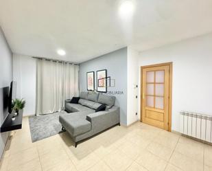 Living room of Flat for sale in El Vendrell  with Air Conditioner, Heating and Terrace