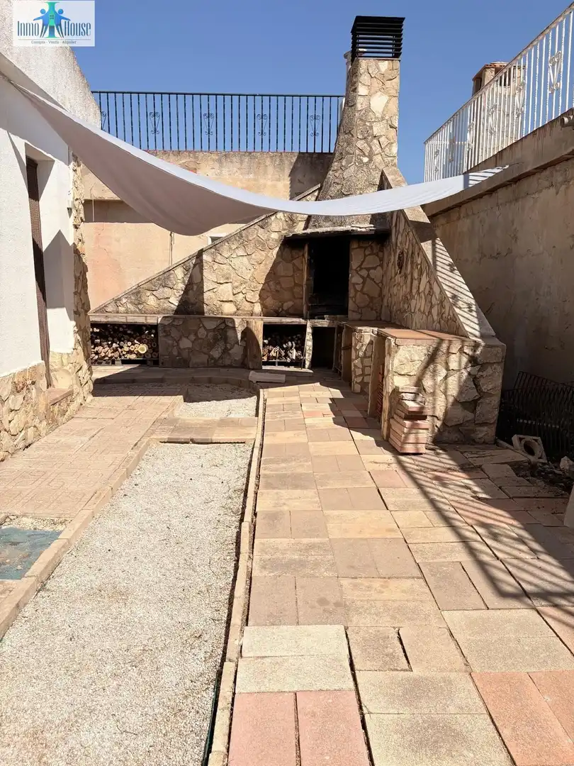 Terrassa de Casa o xalet en venda en Albacete amb Aire condicionat, Calefacció i Jardí privat