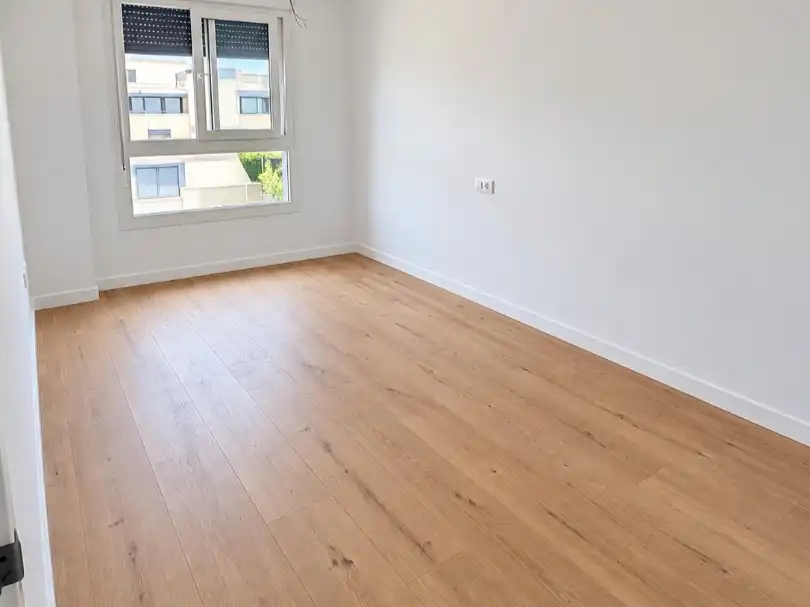 Habitación de Piso en venta en Elche / Elx con Aire acondicionado, Calefacción y Terraza
