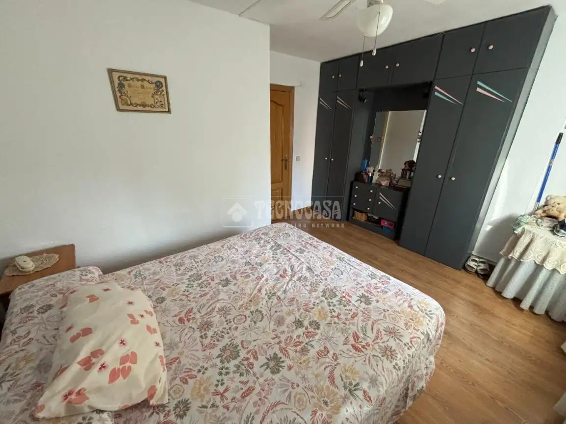 Schlafzimmer von Wohnung zum Verkauf in Meco mit Heizung und Terrasse