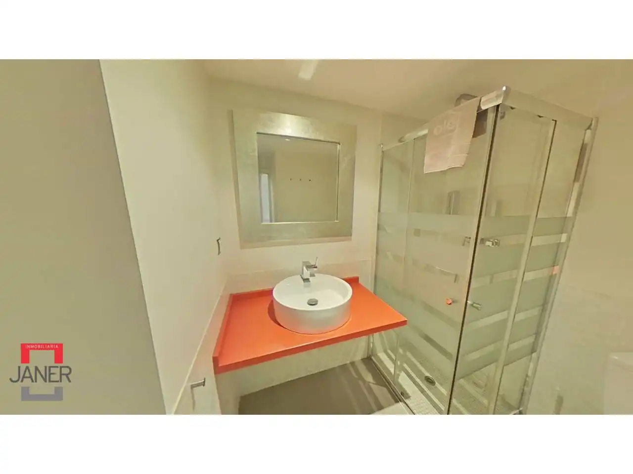 Bathroom of Lofts for sale in Sevilla