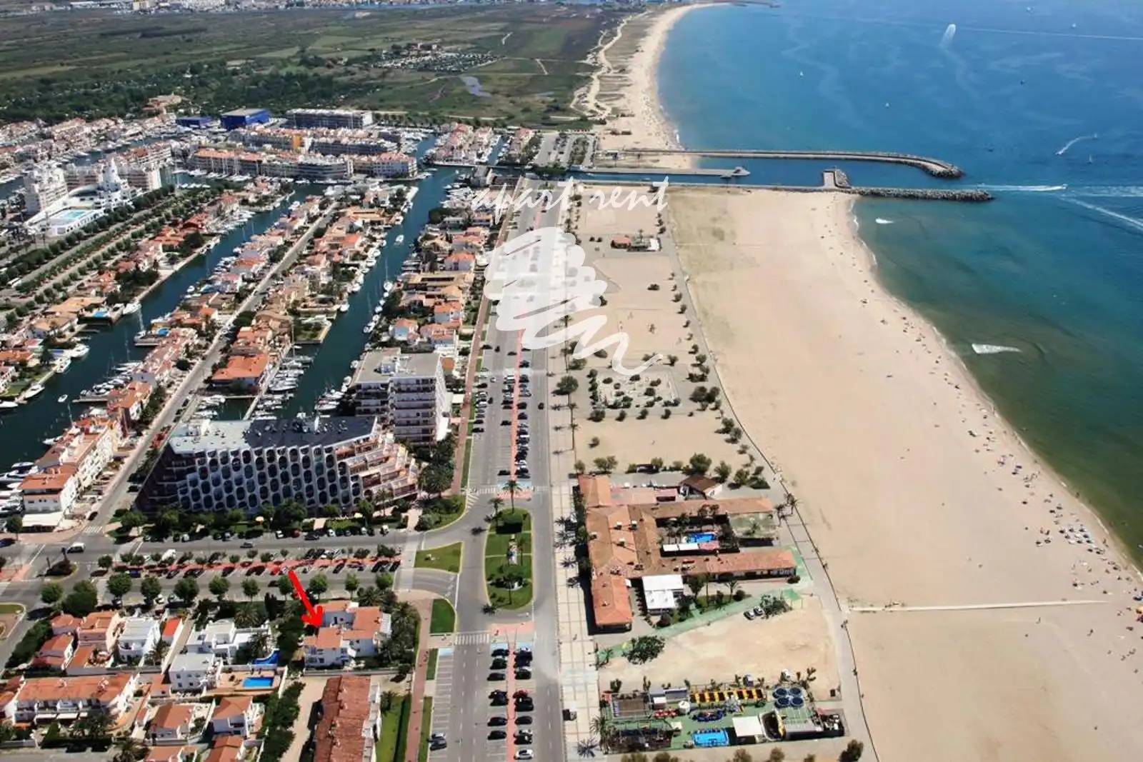 Außenansicht von Garage zum Verkauf in Empuriabrava