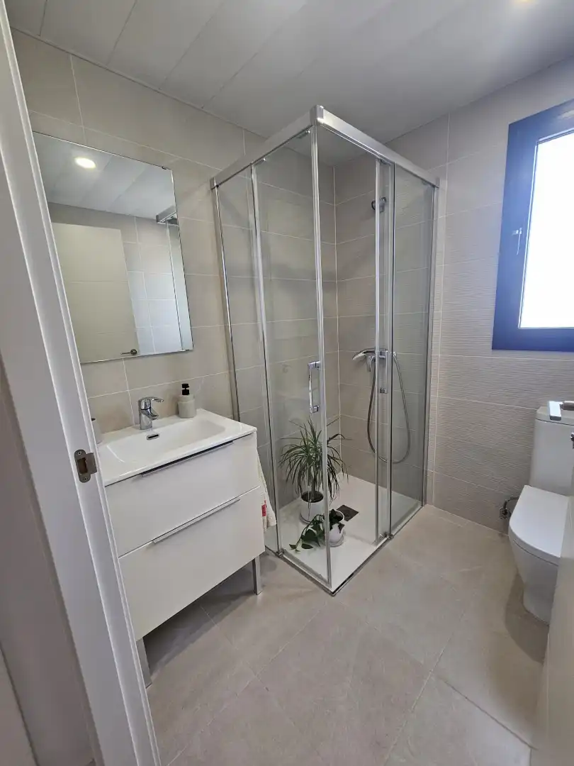 Baño de Piso en venta en Sant Pere de Ribes con Aire acondicionado, Terraza y Trastero