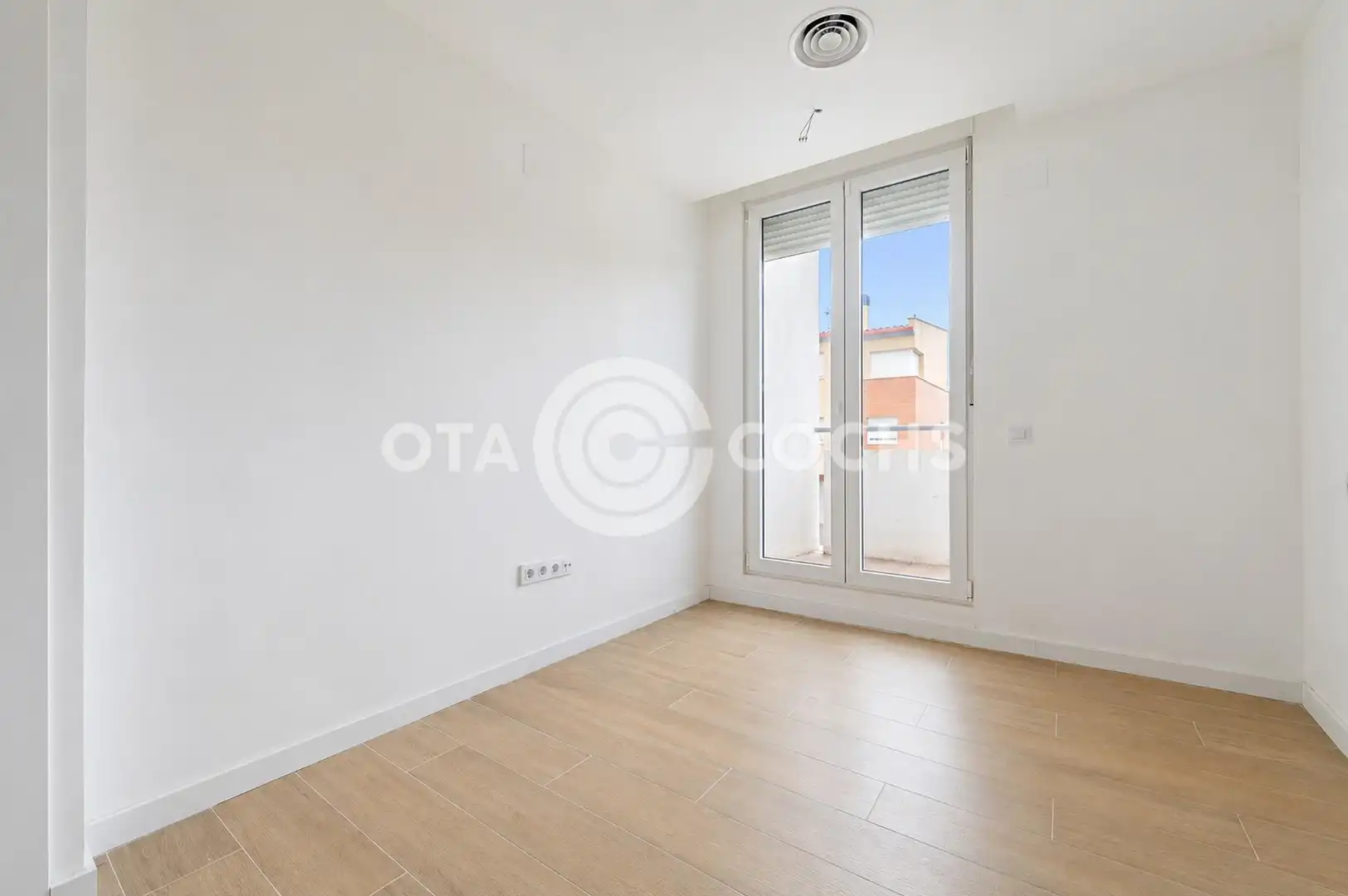 Reihenhaus mit Terrasse zum Verkauf in Carrer JACINT VERDAGUER DE, imagen 28