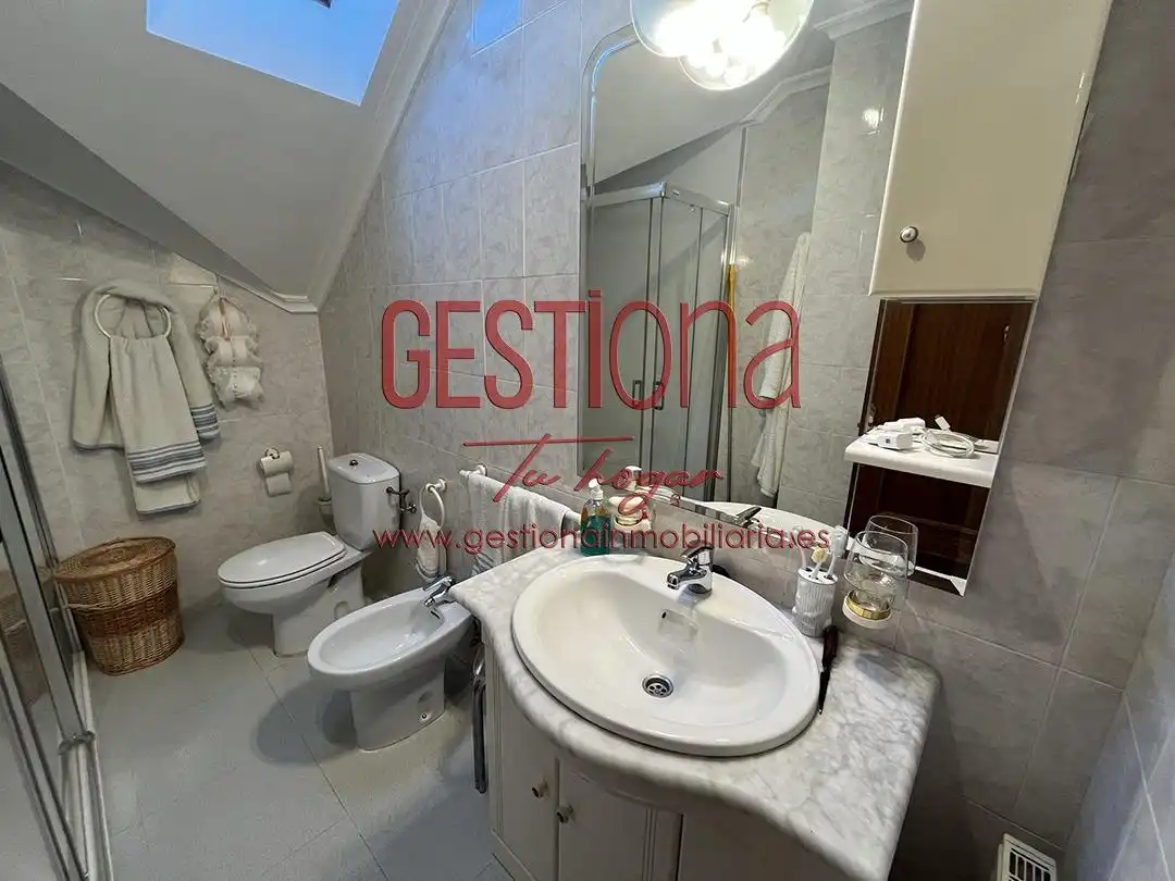 Bathroom of Attic for sale in Noja  with Heating, Terrace and Furnished