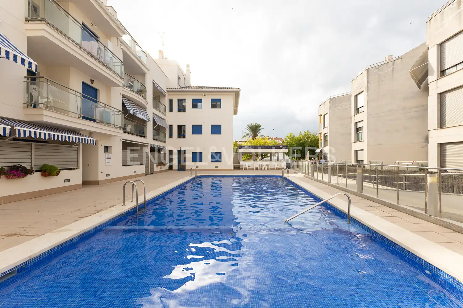 Flat with terrace to rent in Grau Vell, imagen 28