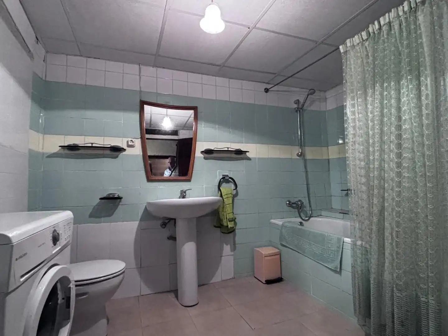 Baño de Finca rústica en venta en Valle de Oca con Calefacción y Jardín privado