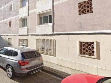 Piso con ascensor en venta en AV FRANCESC MACIA 
 Es: Pl: Pt:D
 GRANOLLERS (BARCELONA)