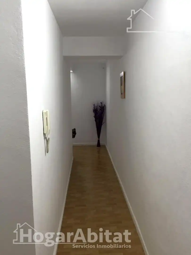 Piso en venta en Valencia con Calefacción y Balcón