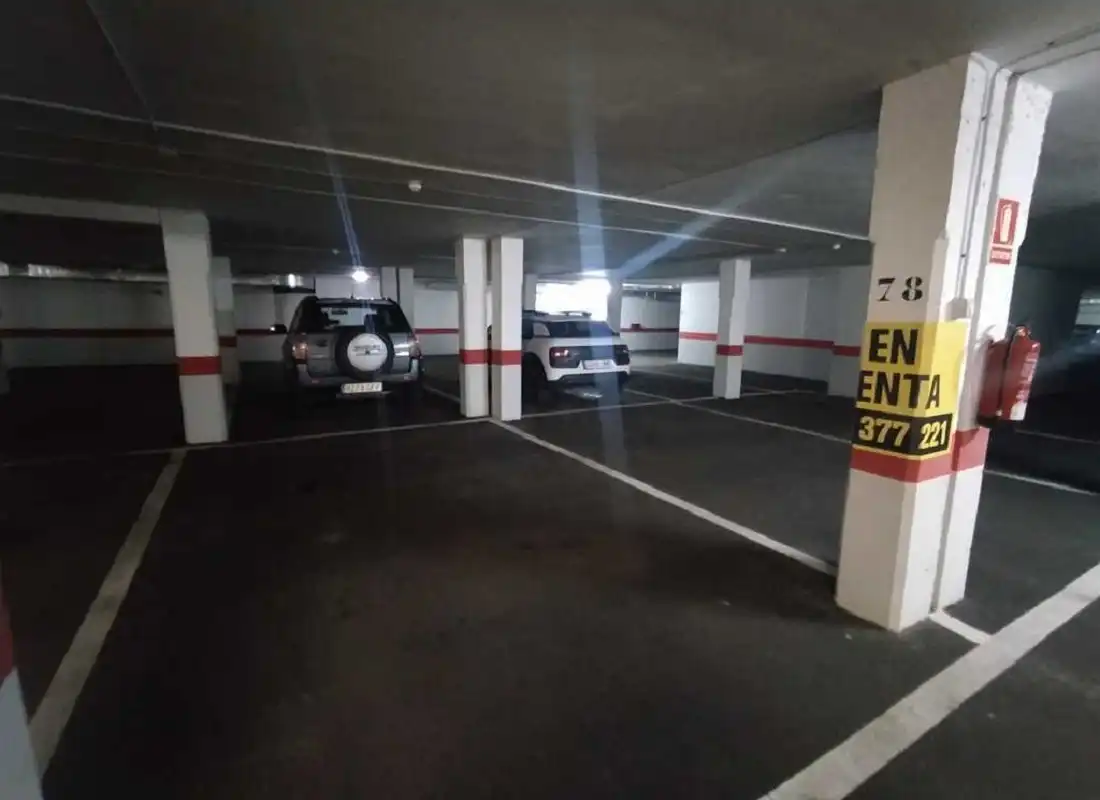Parkplatz mit Aufzug zum Verkauf in C/ Plataforma Pro Autovía del Suroccidente, imagen 10