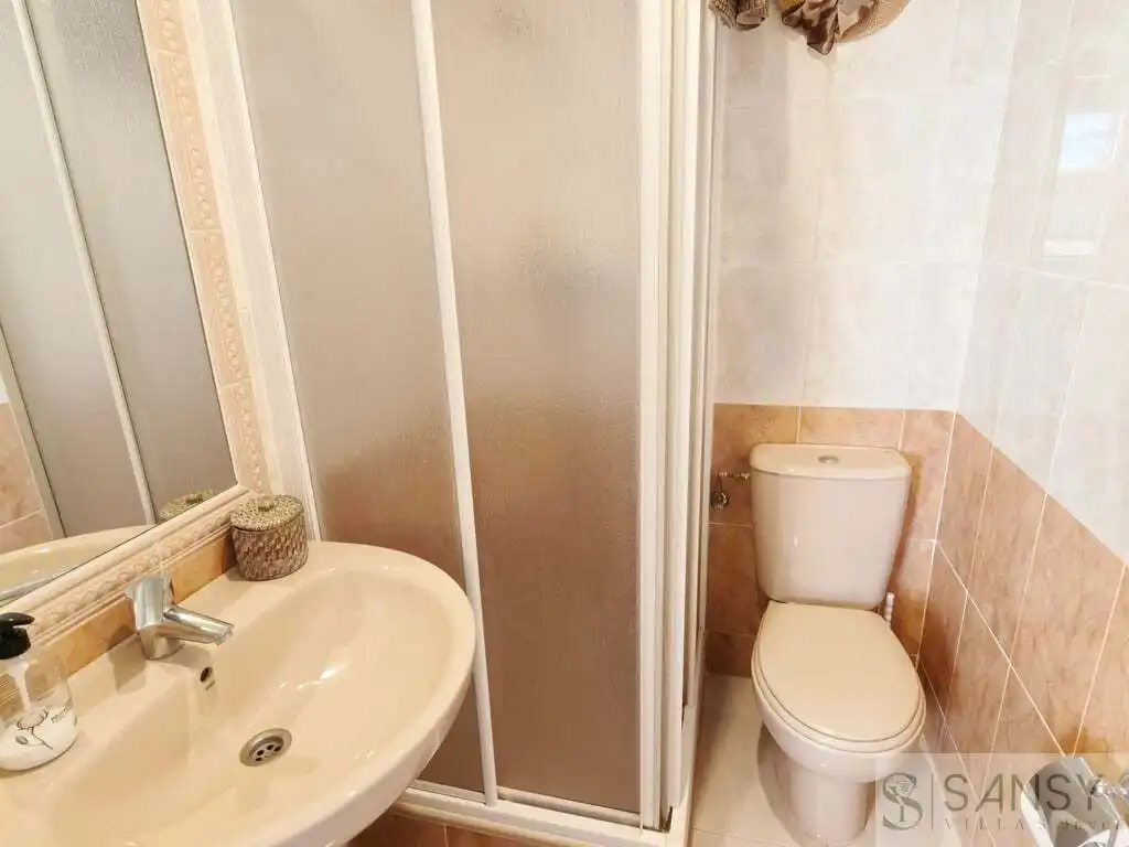 Baño de Apartamento en venta en Calpe / Calp con Aire acondicionado, Calefacción y Terraza