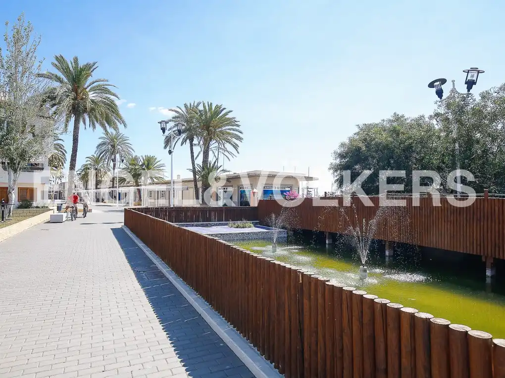 Vista exterior de Casa o chalet de alquiler en La Pobla de Farnals con Aire acondicionado, Calefacción y Terraza