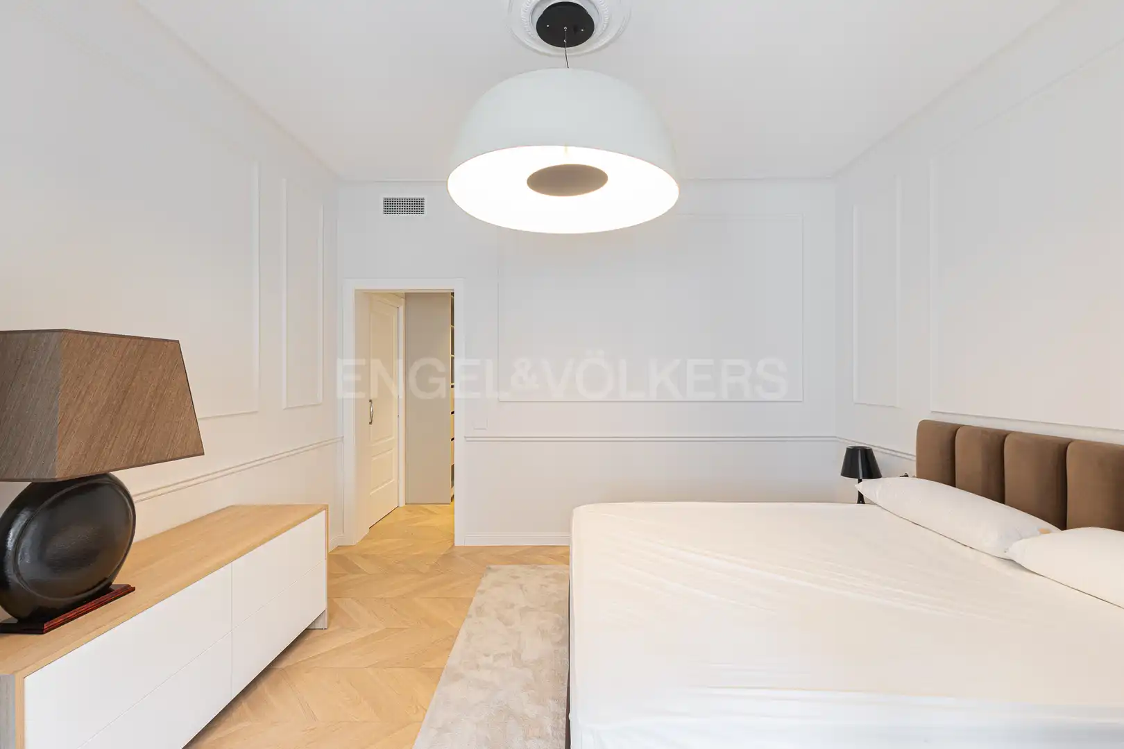 Bedroom of Flat for rent in Barcelona  with Air Conditioner, Heating and Parquet flooring