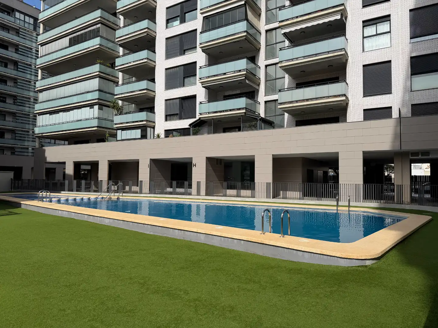 Swimming pool of Flat for sale in Sagunto / Sagunt  with Heating, Parquet flooring and Terrace