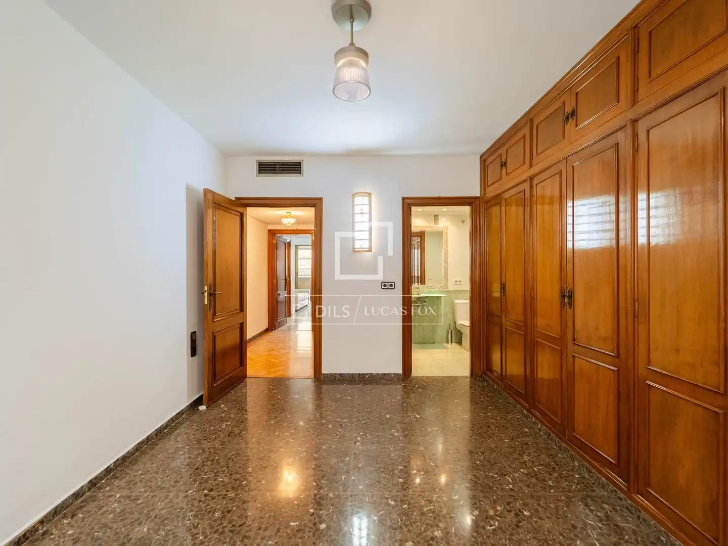 Flat with lift for sale in Ciutat Vella, imagen 48