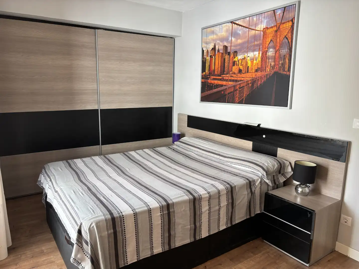 Habitación de Piso en venta en Donostia - San Sebastián  con Calefacción, Terraza y Amueblado