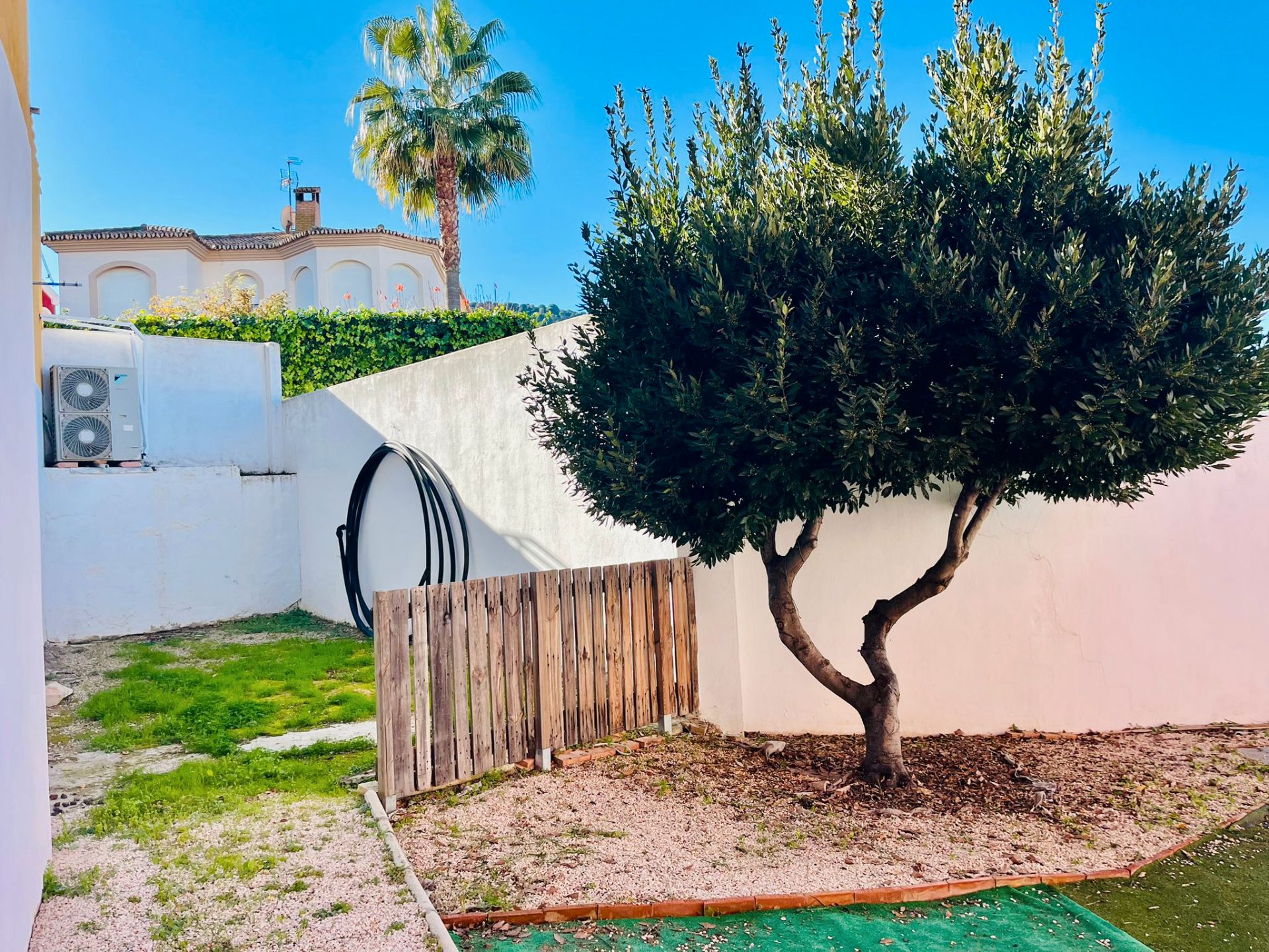 Jardí de Casa o xalet en venda en Antequera amb Jardí privat, Moblat i Forn