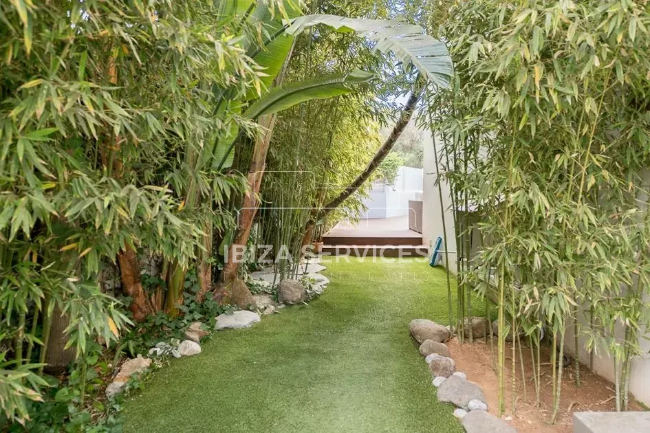 Garden of Flat to rent in Sant Antoni de Portmany  with Air Conditioner, Private garden and Swimming Pool