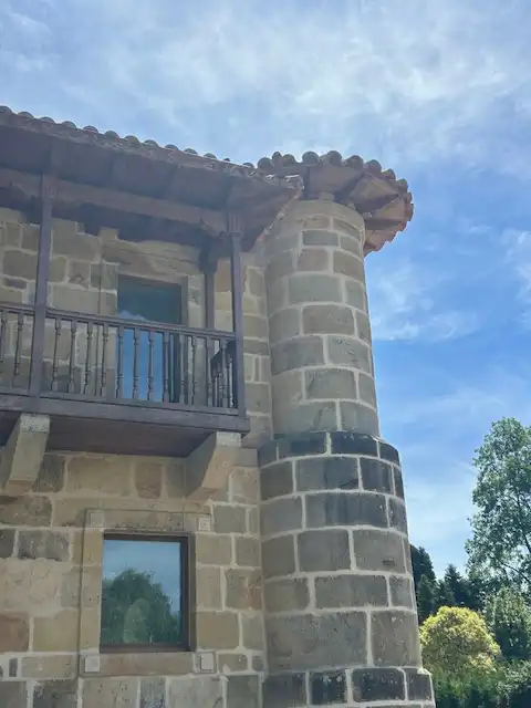 Vista exterior de Casa o chalet en venta en Ribamontán al Monte con Aire acondicionado, Calefacción y Jardín privado